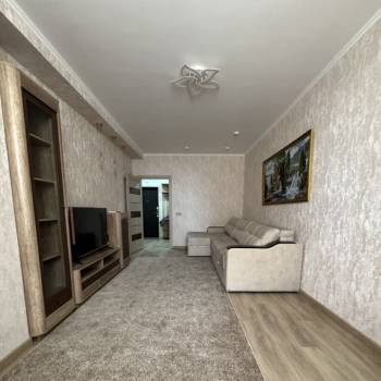 Сдается 1-комнатная квартира, 42,3 м²