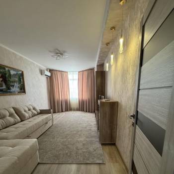 Сдается 1-комнатная квартира, 42,3 м²