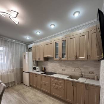 Сдается 1-комнатная квартира, 42,3 м²