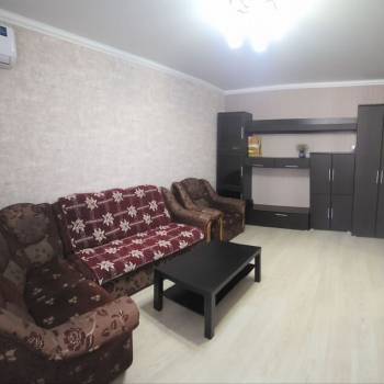 Сдается 1-комнатная квартира, 37 м²