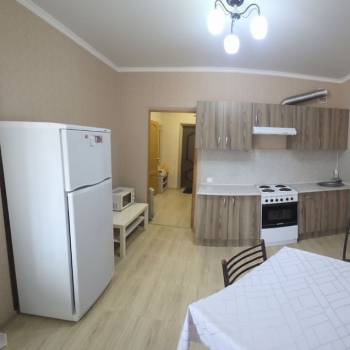 Сдается 1-комнатная квартира, 37 м²