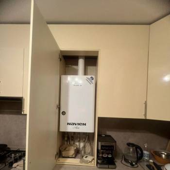 Продается 1-комнатная квартира, 43 м²