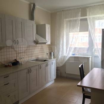 Продается 1-комнатная квартира, 40,8 м²
