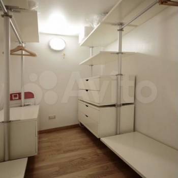 Продается 1-комнатная квартира, 40,8 м²
