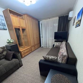 Продается 1-комнатная квартира, 30,5 м²