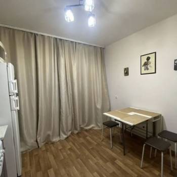Продается 1-комнатная квартира, 39,4 м²