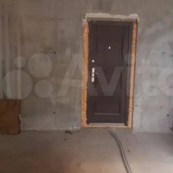 Продается 1-комнатная квартира, 37 м²