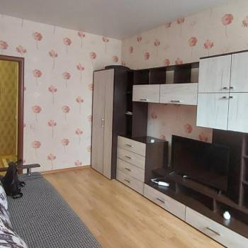 Сдается 1-комнатная квартира, 35 м²