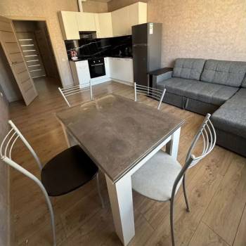 Сдается 1-комнатная квартира, 45 м²