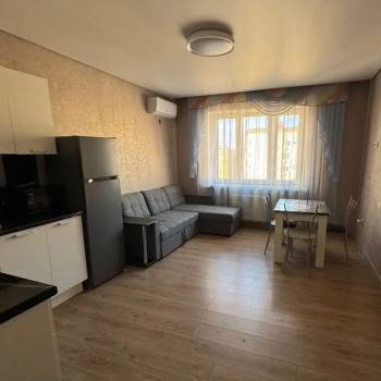 Сдается 1-комнатная квартира, 45 м²