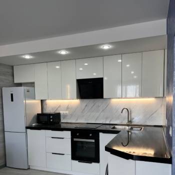 Сдается 2-х комнатная квартира, 64 м²