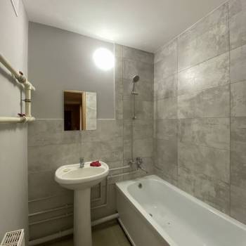 Сдается Многокомнатная квартира, 70 м²