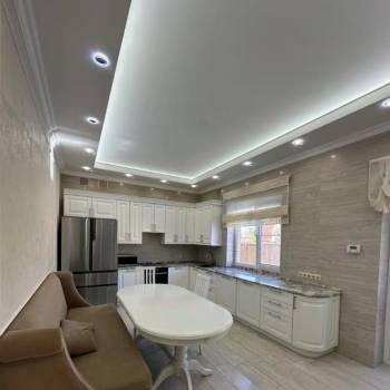 Продается Дом, 200 м²