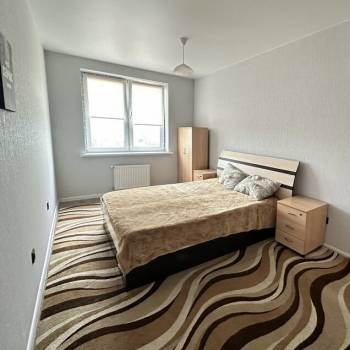 Сдается 2-х комнатная квартира, 63 м²