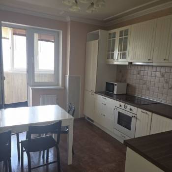 Сдается Многокомнатная квартира, 83 м²