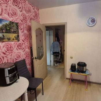 Продается 1-комнатная квартира, 33 м²