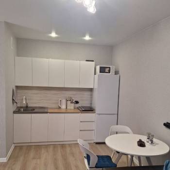 Сдается Многокомнатная квартира, 55 м²