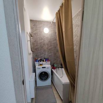 Сдается 2-х комнатная квартира, 58 м²