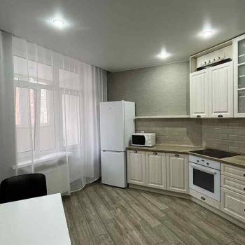 Сдается 1-комнатная квартира, 41 м²