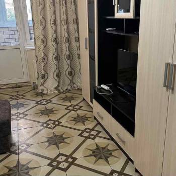 Сдается 1-комнатная квартира, 42 м²