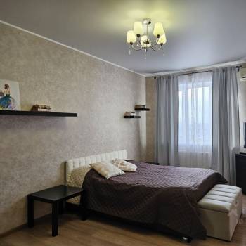 Сдается 1-комнатная квартира, 37 м²