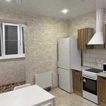 Сдается 1-комнатная квартира, 39 м²