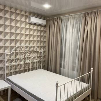 Сдается 1-комнатная квартира, 39 м²