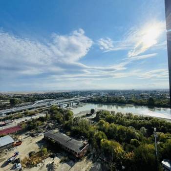 Сдается Многокомнатная квартира, 120 м²