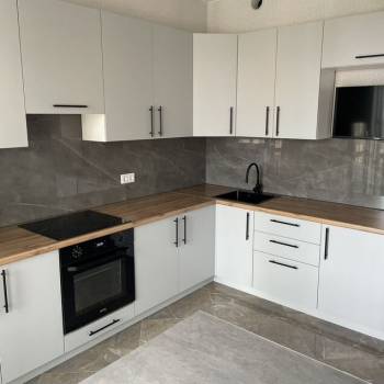 Сдается 1-комнатная квартира, 41,3 м²