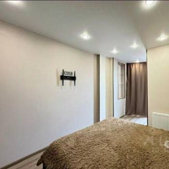 Продается 1-комнатная квартира, 38 м²