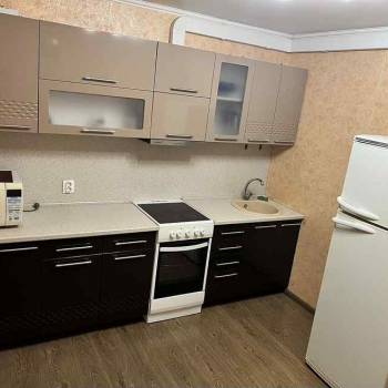 Сдается 1-комнатная квартира, 37 м²