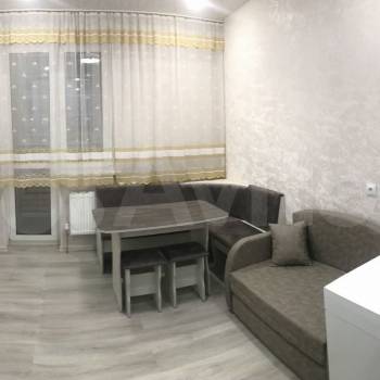 Сдается 1-комнатная квартира, 36 м²