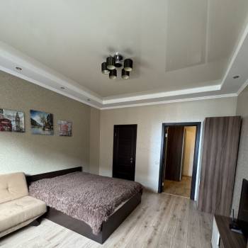 Сдается 1-комнатная квартира, 48 м²
