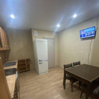 Сдается 2-х комнатная квартира, 67 м²