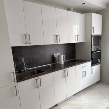 Продается 2-х комнатная квартира, 58 м²