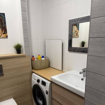 Продается 2-х комнатная квартира, 58 м²