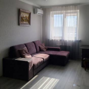 Сдается 1-комнатная квартира, 35 м²