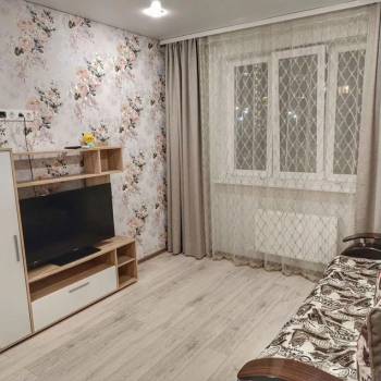 Продается 1-комнатная квартира, 36 м²