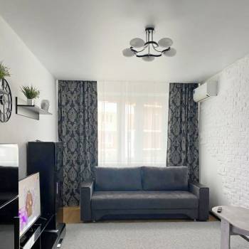 Сдается 1-комнатная квартира, 40 м²