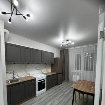Сдается 1-комнатная квартира, 35 м²