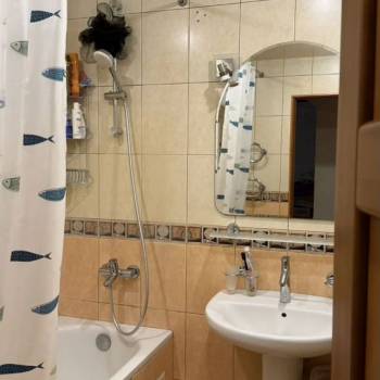 Сдается 2-х комнатная квартира, 70 м²