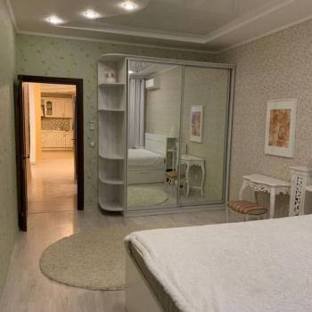 Сдается Многокомнатная квартира, 116 м²