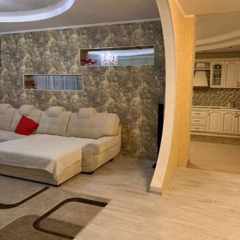 Сдается Многокомнатная квартира, 116 м²