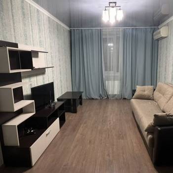 Сдается 1-комнатная квартира, 45 м²