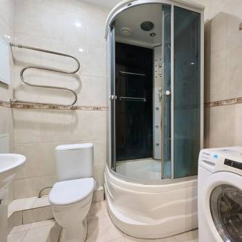 Сдается 1-комнатная квартира, 52 м²