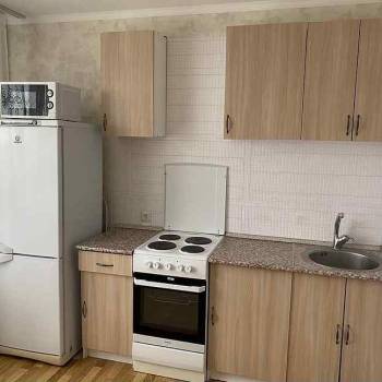 Сдается 1-комнатная квартира, 39 м²
