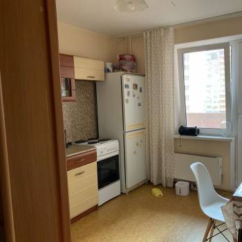Сдается 1-комнатная квартира, 41 м²