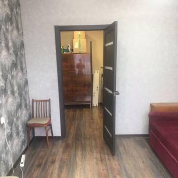 Продается 1-комнатная квартира, 40 м²
