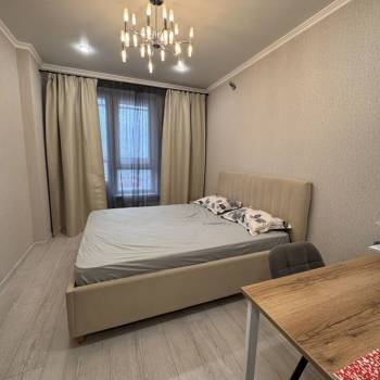 Сдается 1-комнатная квартира, 37 м²