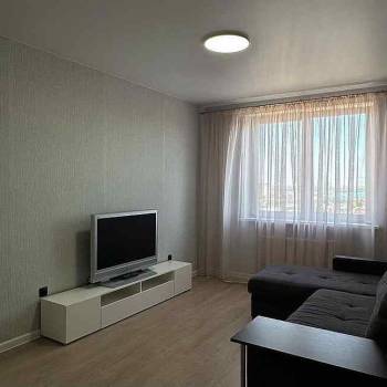 Сдается 1-комнатная квартира, 42,3 м²